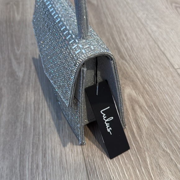 BNwT Lulus Glittering Direction Silver Rhinestone Handbag Clutch Bridal - Picture 7 of 8